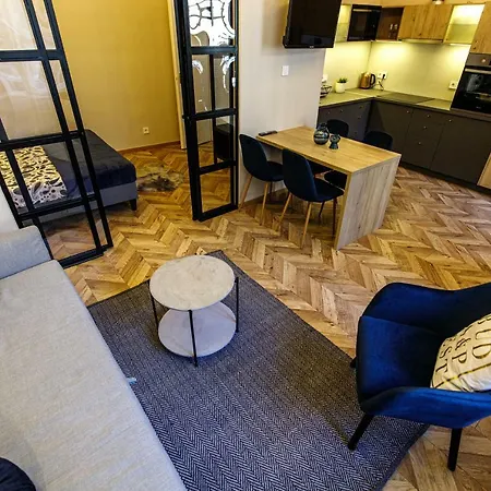 E13 - Elegant Apartment Budapest